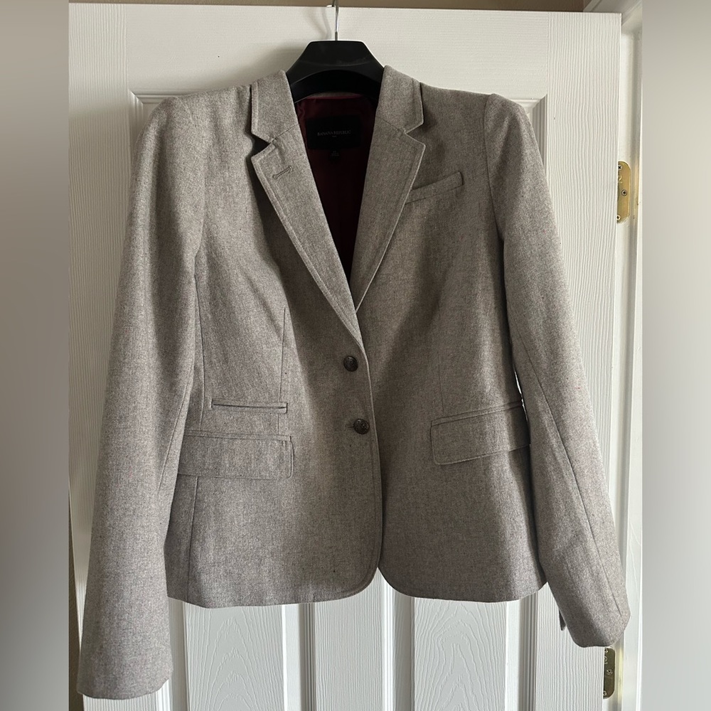 Banana Republic tweed blazer